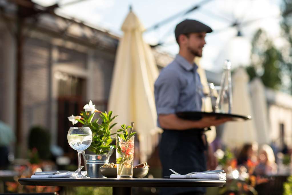 Hyatt Regency Chantilly Vineuil-Saint-Firmin Restaurace fotografie